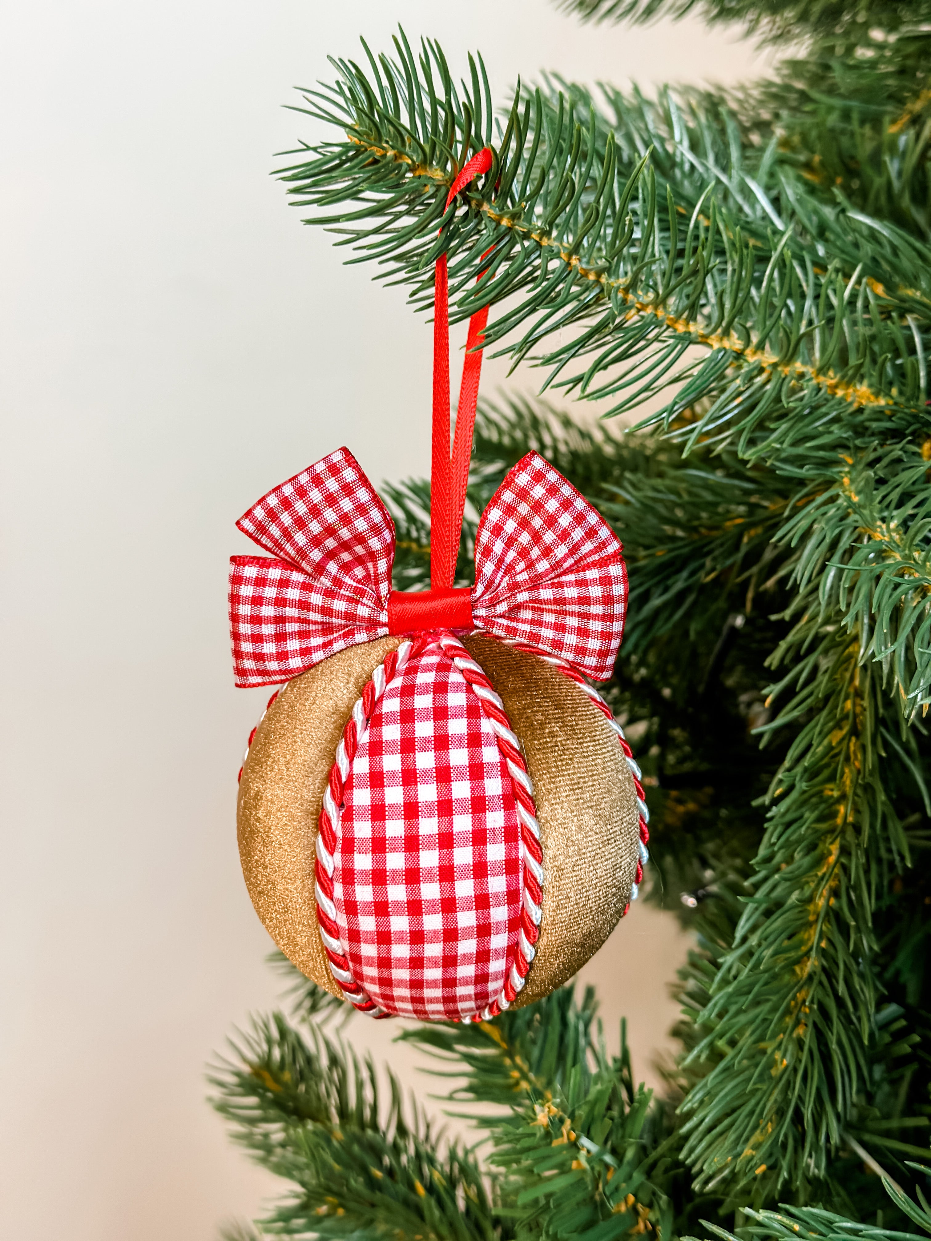 Gingerbread Gingham Combo Chelsea Baubles – A Bauble Affair 