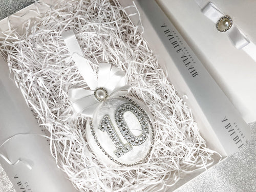 Anniversary Large White Bauble Gift Set - A Bauble Affair