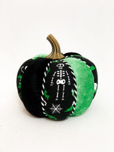 Load image into Gallery viewer, Spooky Green Pumpkins - Midnight Range
