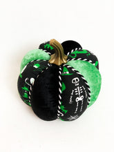 Load image into Gallery viewer, Spooky Green Pumpkins - Midnight Range
