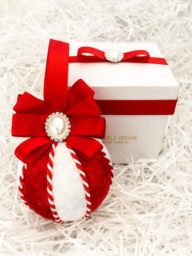 Candy Cane Red & White Stripe Bauble Gift Set - A Bauble Affair