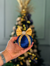 Load image into Gallery viewer, Navy Blue &amp; Gold Regency Baubles
