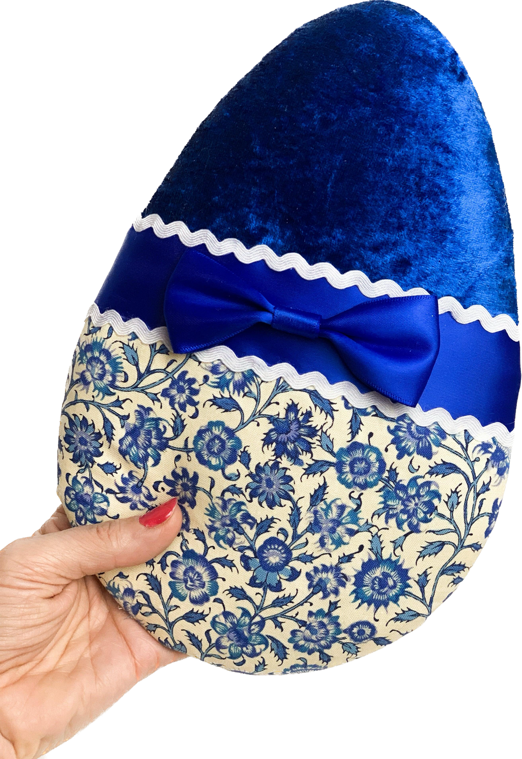 Large Luxury Easter Egg Wreath Accessory - Dutch Blue Flower Pattern