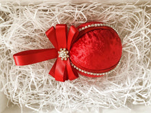 Load image into Gallery viewer, Large Red Bauble Gift Set - A Bauble Affair
