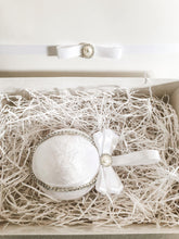 Load image into Gallery viewer, Large White Bauble Gift Set - A Bauble Affair
