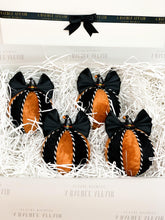 Load image into Gallery viewer, Halloween Black &amp; Orange Baubles - A Bauble Affair
