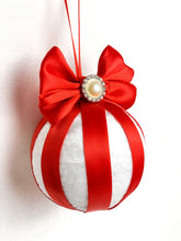 Load image into Gallery viewer, White &amp; Red Bauble - A Bauble Affair
