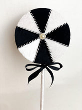 Load image into Gallery viewer, 15&quot; Black &amp; White Lollipop Picks - A Bauble Affair
