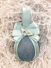 Load image into Gallery viewer, Cinderella Bauble Gift Set - A Bauble Affair
