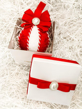 Load image into Gallery viewer, Candy Cane Red &amp; White Stripe Bauble Gift Set - A Bauble Affair
