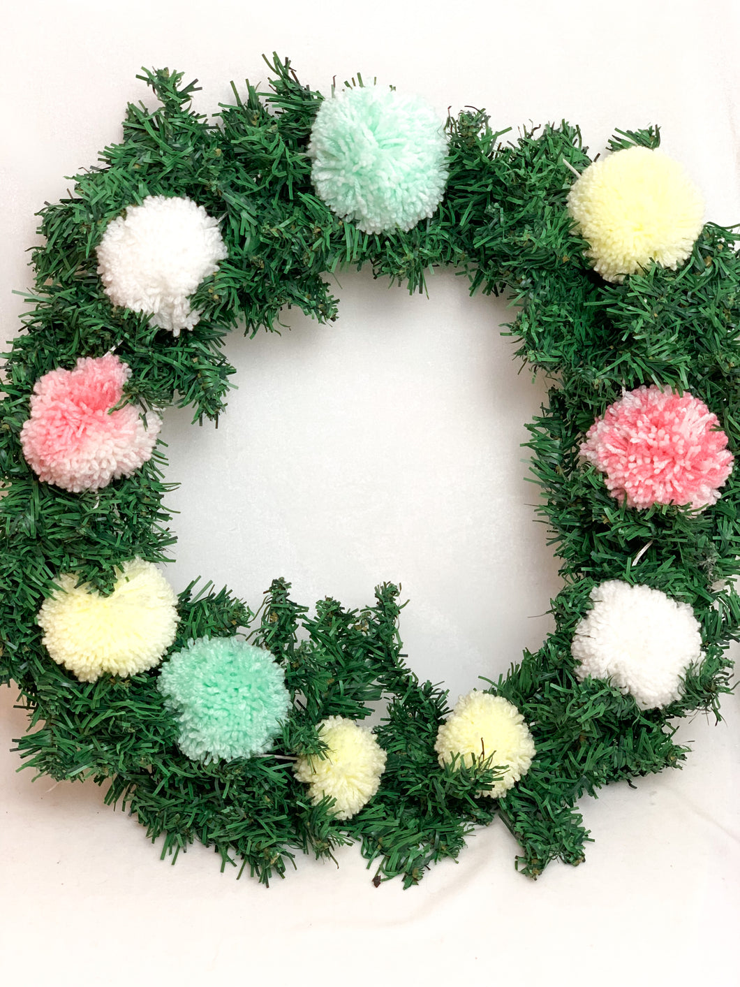 Pastel Pom-pom Garlands